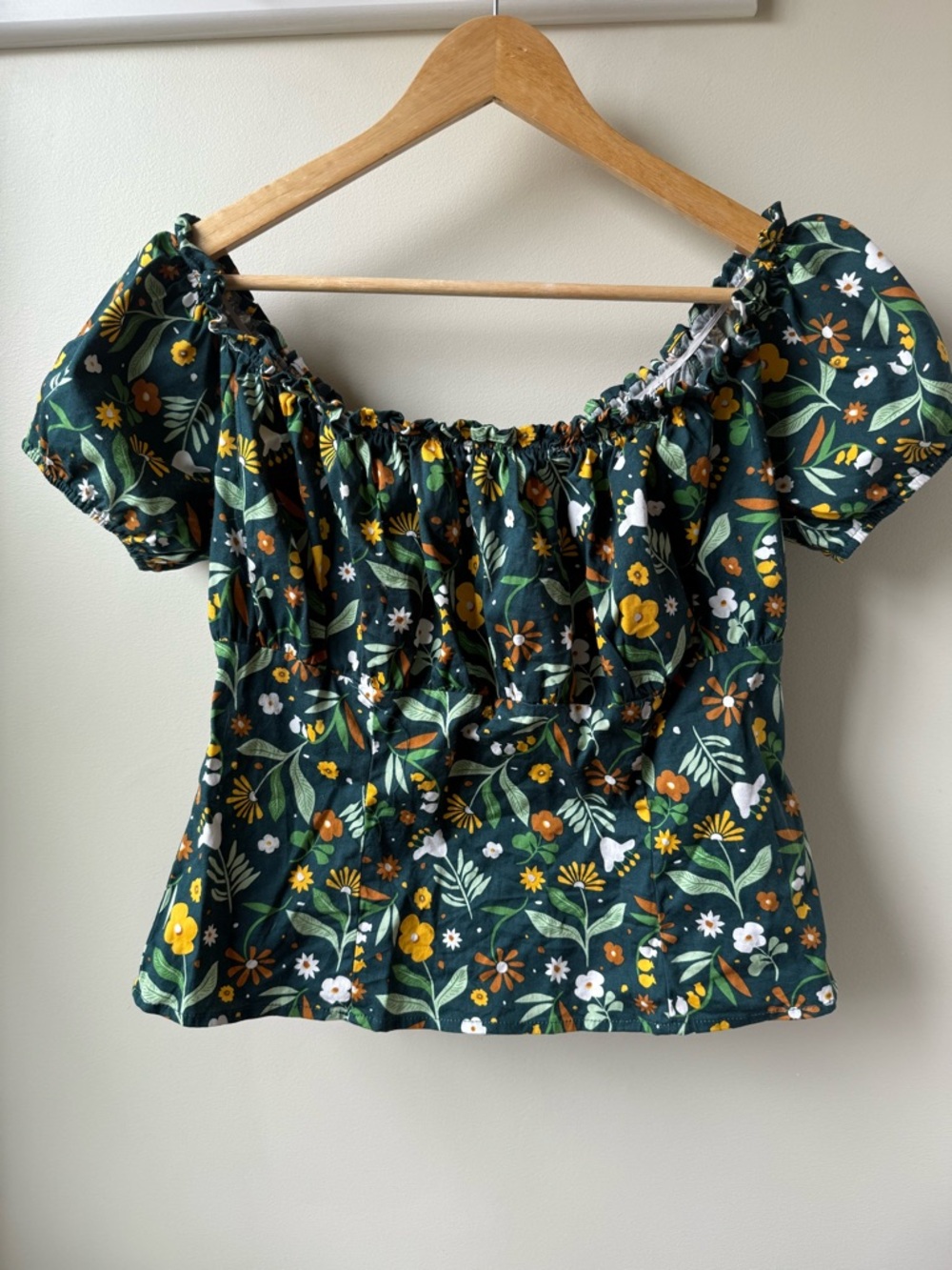 Collectif Dark Green Floral Puff Sleeve Peasant Top
